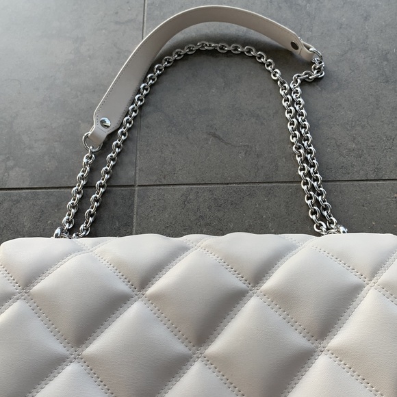 H&M Vegan Leather Bag - worn once - Picture 9 of 9